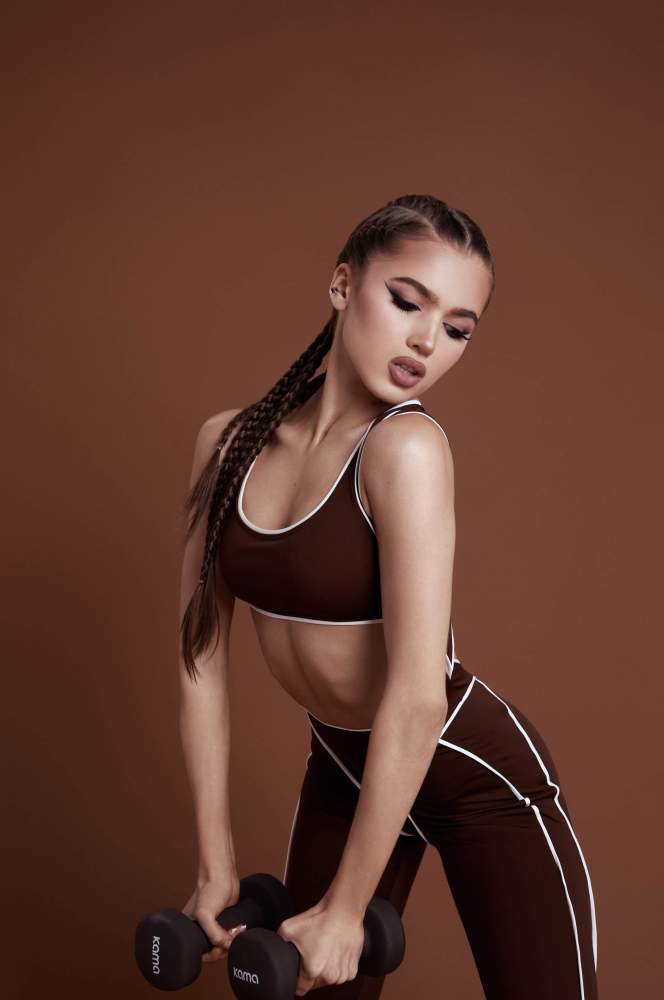 Топ Seductive Curves