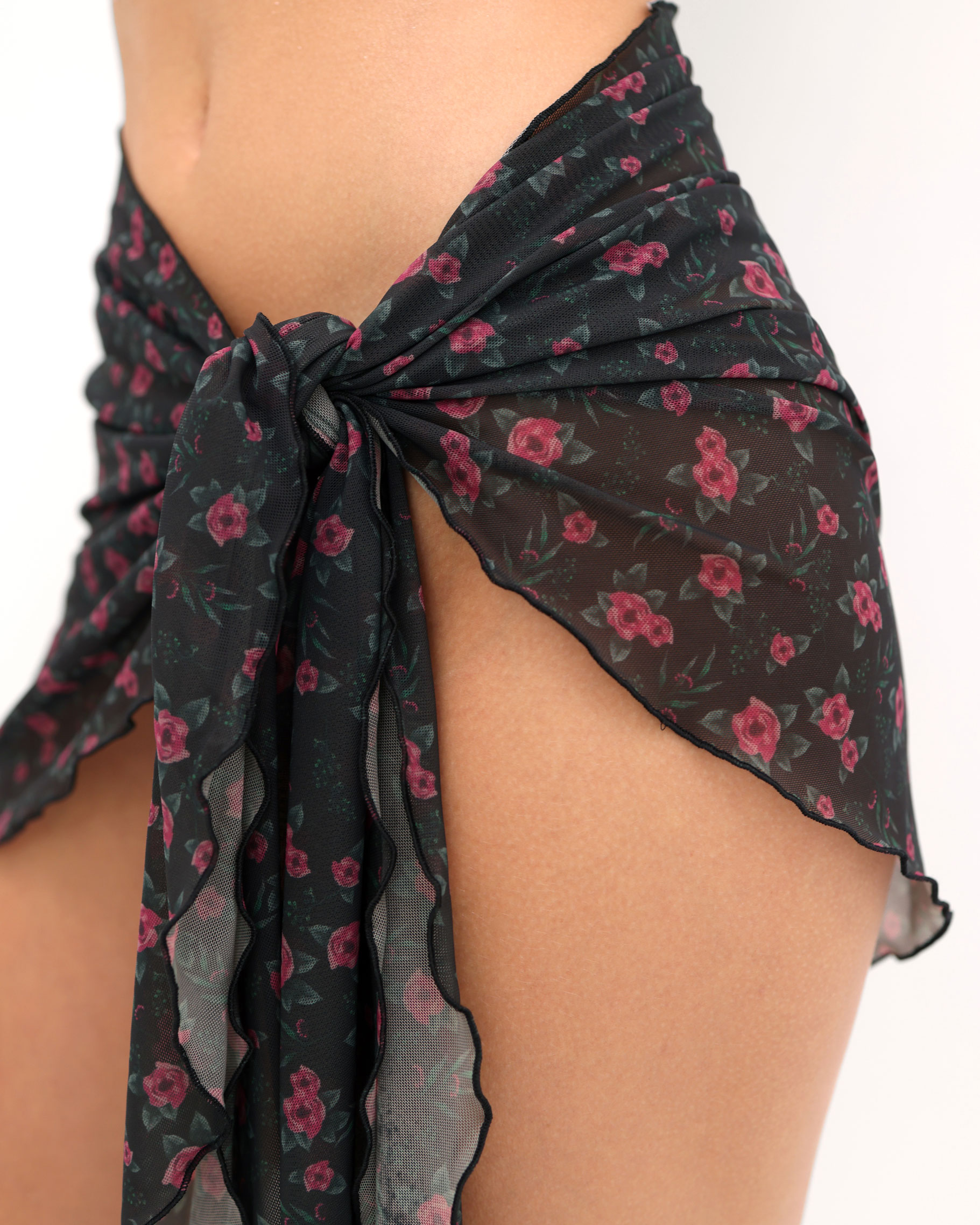 Платок пляжный Clash Rosarium